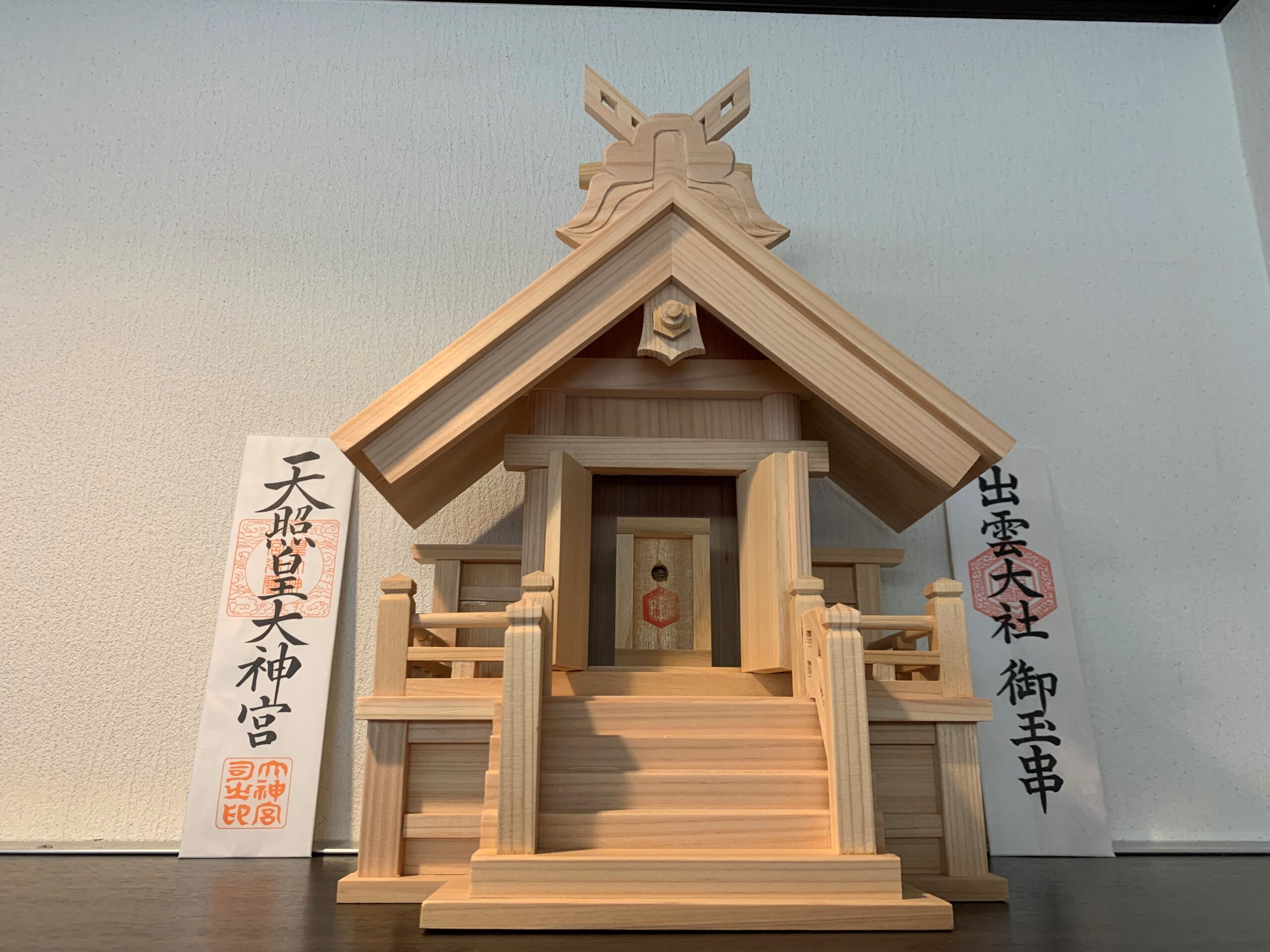 まぎらわしい出雲大社の御神札について – 家庭用の神棚なら「藤本木工芸」
